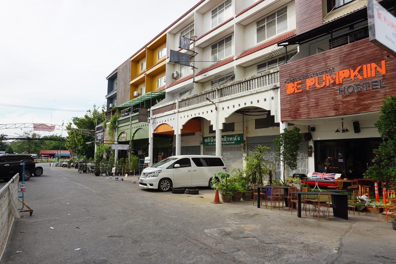 De Pumpkiin Hostel فرا ناخون سي أيوتثايا المظهر الخارجي الصورة